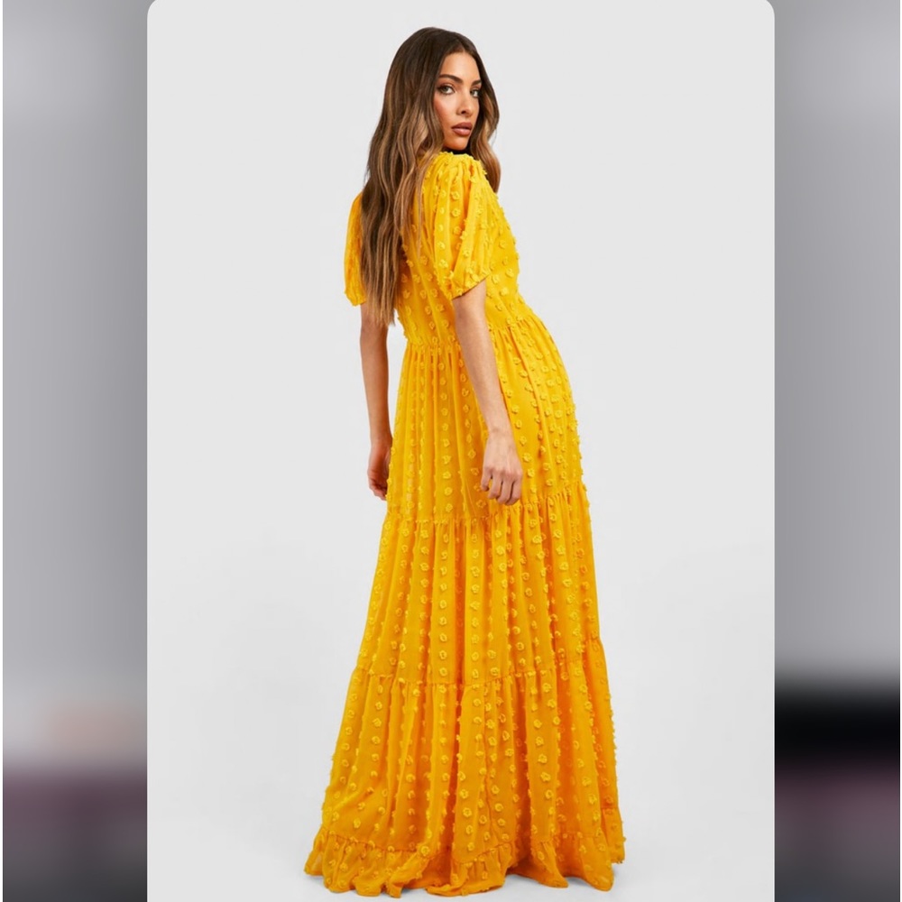 BEAUTIFUL SWISS DOT DRESS💛